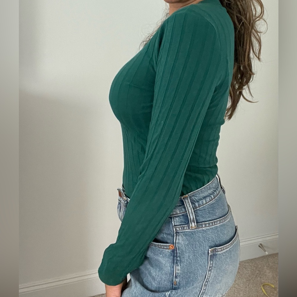 Long sleeved Fitted rubbed shirt
